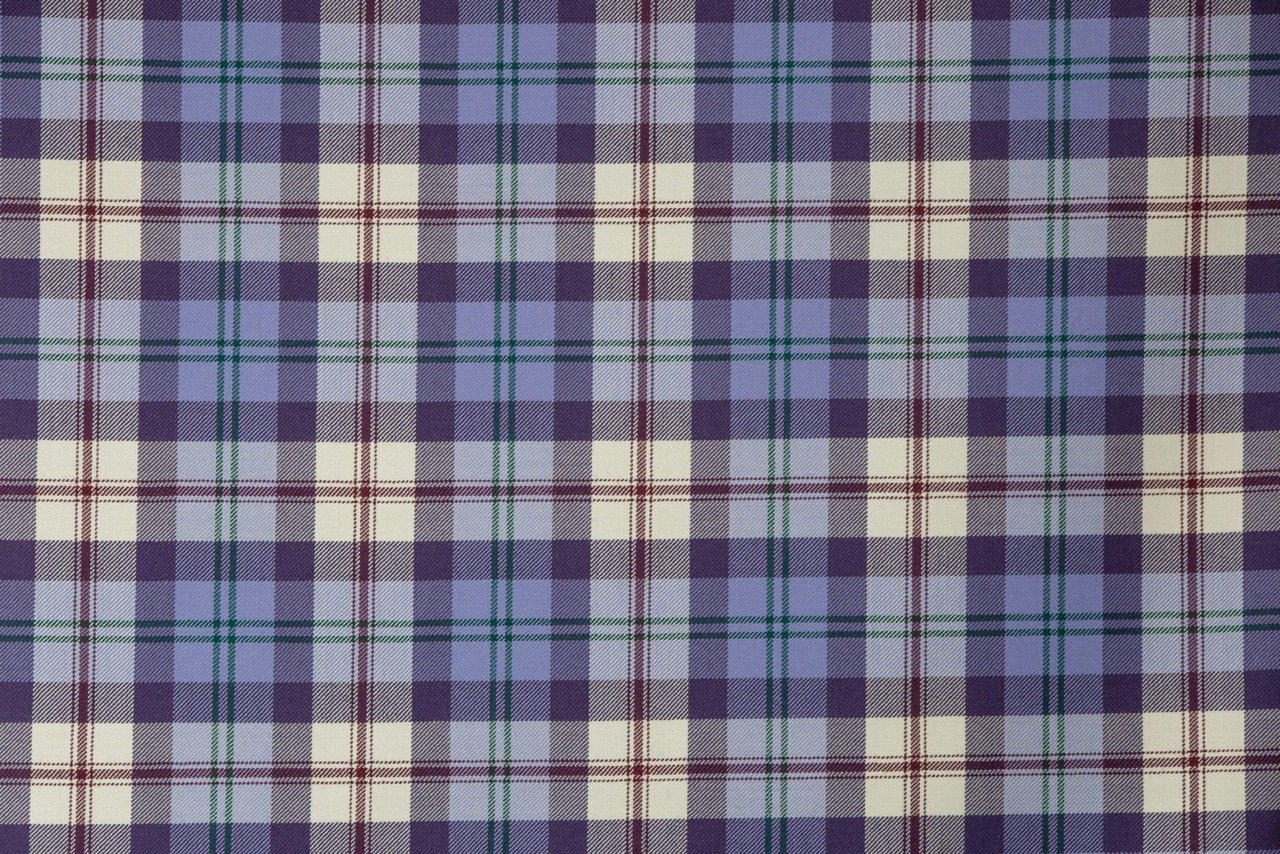 Gigha Lilac tartan swatch