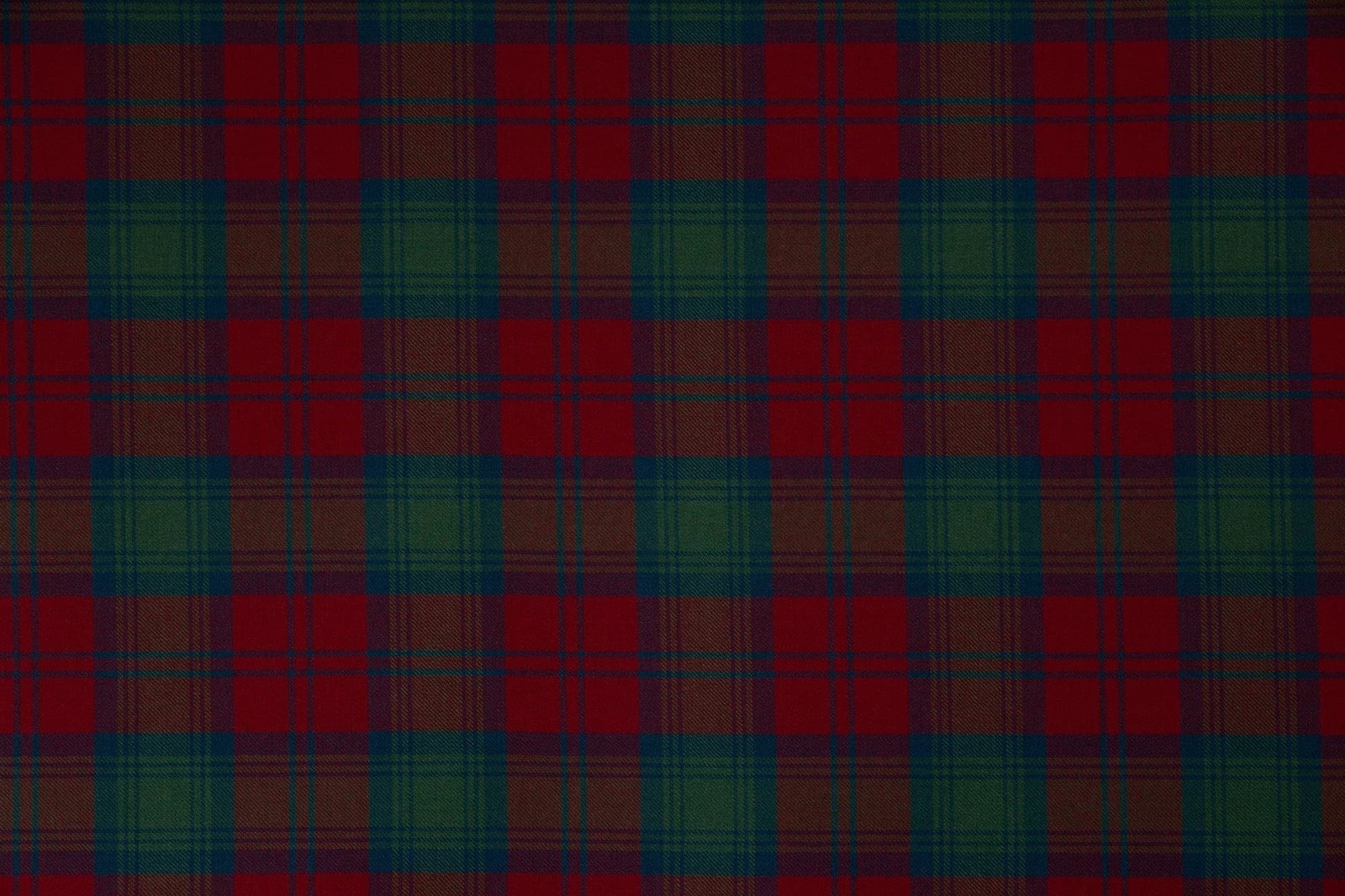 Lindsay Muted tartan